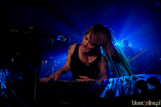 Beth Hart in Warsaw 2013 (11)